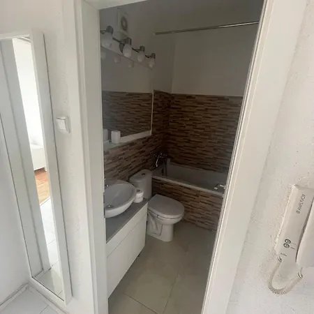 Park View Center Location With Balcony Appartement *