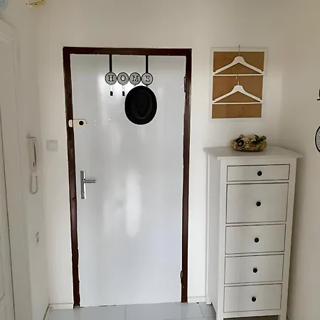 Park View Center Location With Balcony *