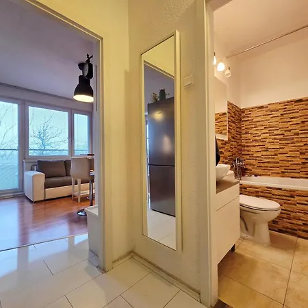 Park View Center Location With Balcony *